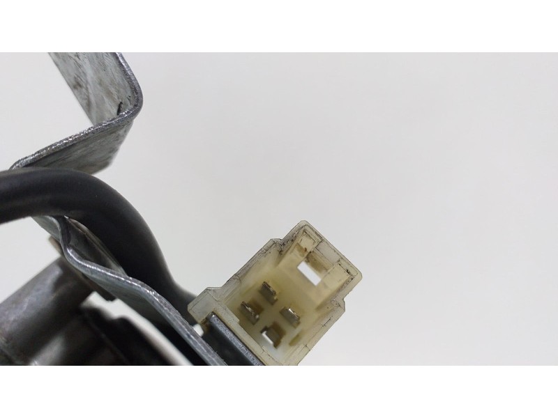 Recambio de motor limpia trasero para ford maverick (ml) glx referencia OEM IAM 1953828 55496 