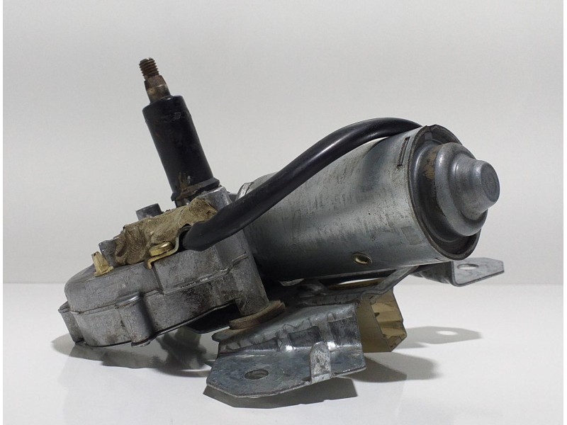 Recambio de motor limpia trasero para ford maverick (ml) glx referencia OEM IAM 1953828 55496 