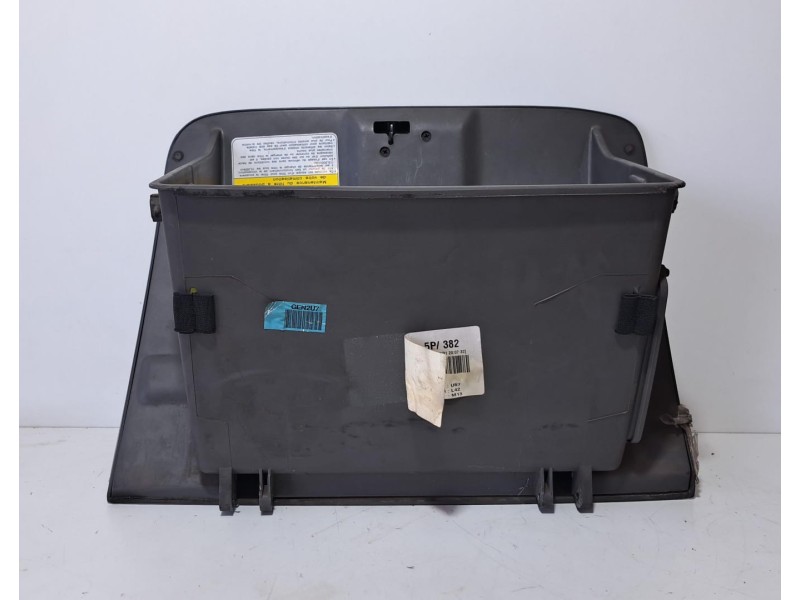 Recambio de guantera para hyundai tucson (jm) 2.0 crdi comfort (4wd) referencia OEM IAM 845112E000 76556 R