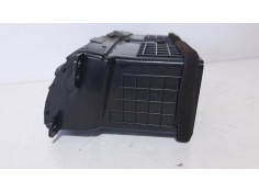 Recambio de rejilla aireadora para hyundai tucson (jm) 2.0 crdi comfort (4wd) referencia OEM IAM 974102E000 76557 R 2