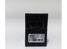 Recambio de mando elevalunas delantero derecho para bmw serie 1 lim. (f20) 116d referencia OEM IAM 9208107 59727  2