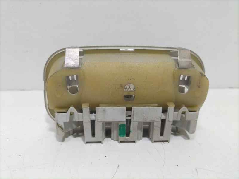 Recambio de luz interior para peugeot 307 break / sw (s1) 2.0 hdi cat referencia OEM IAM 6362N4 82692 