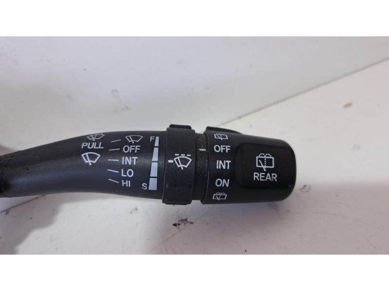 Recambio de mando limpia para hyundai tucson (jm) 2.0 crdi comfort (4wd) referencia OEM IAM 621W05200 76561 R