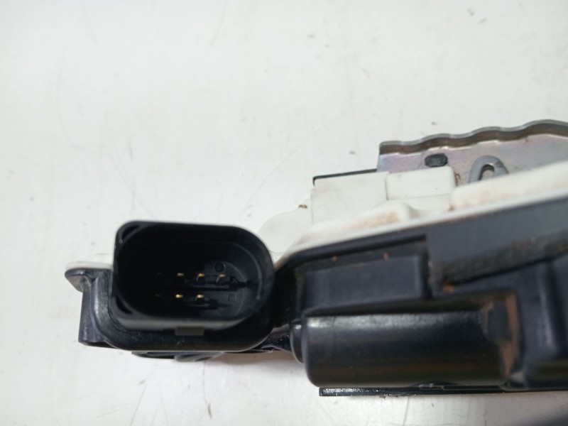 Recambio de cerradura puerta delantera izquierda para volkswagen scirocco (137) 1.4 tsi (118kw) referencia OEM IAM 5N1837015A  