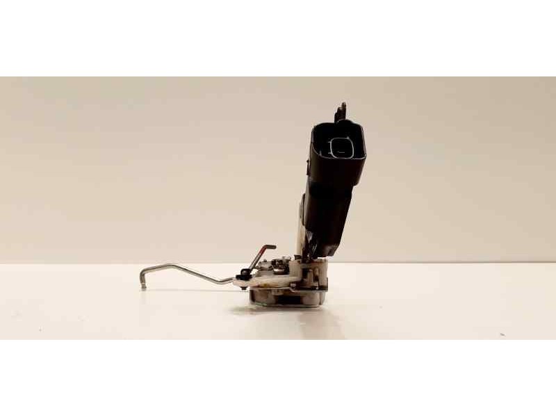Recambio de cerradura puerta delantera derecha para peugeot 107 urban move referencia OEM IAM 9136T9 42515  Recambio de cerradura puerta delantera derecha para peugeot 107 urban move referencia OEM IAM 9136T9 42515