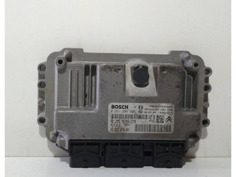 Recambio de centralita motor uce para peugeot 307 (s1) xn referencia OEM IAM 9662307480 69526 R