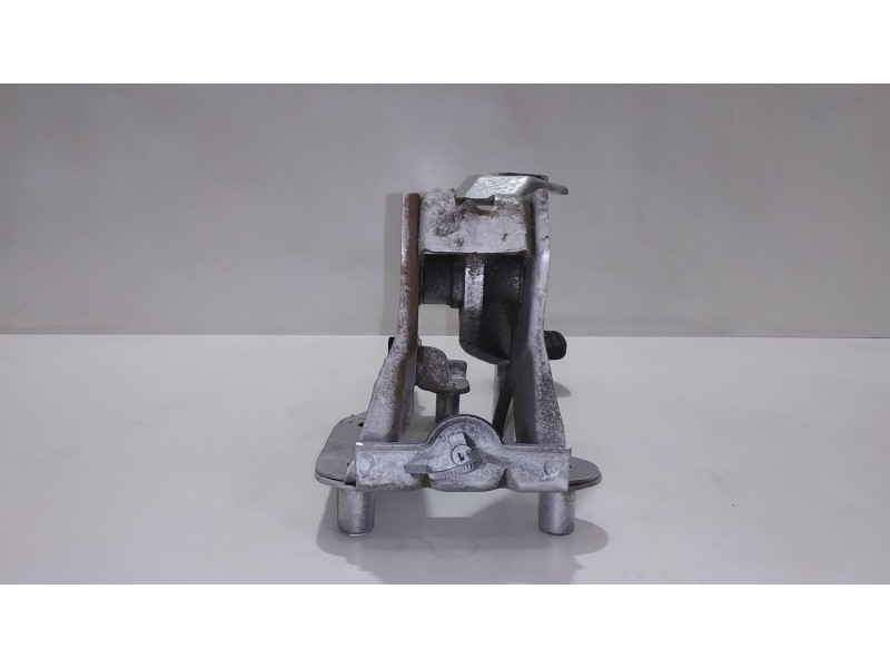 Recambio de pedal freno para nissan micra (k12e) acenta referencia OEM IAM CR12DE 47660 