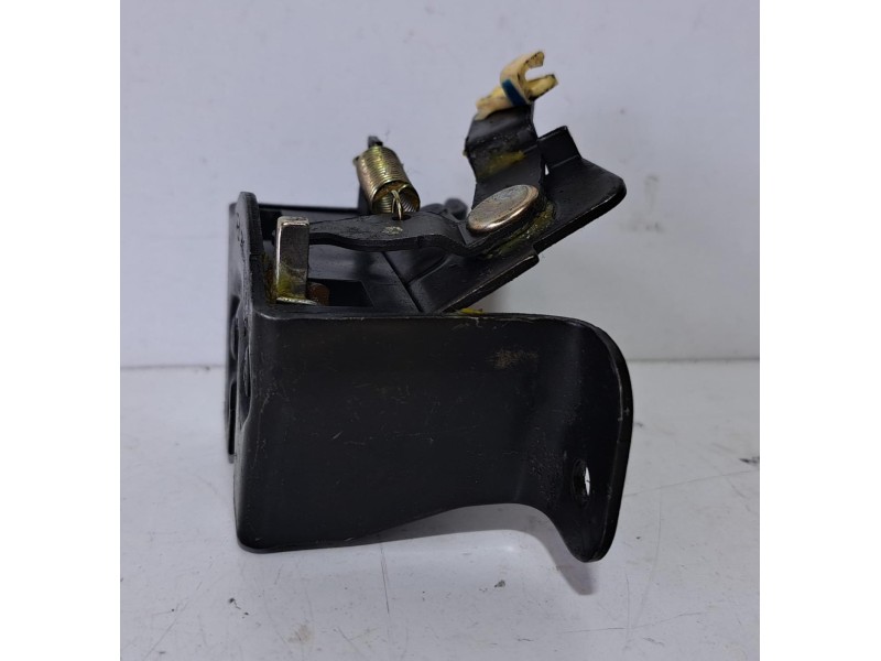 Recambio de cerradura maletero / porton para hyundai tucson (jm) 2.0 crdi comfort (4wd) referencia OEM IAM 871302E000 76570 R