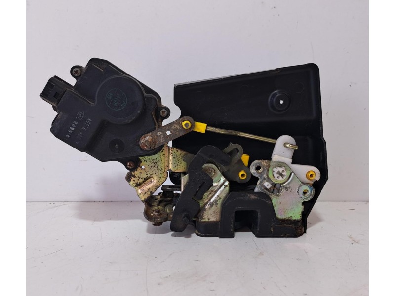 Recambio de cerradura puerta trasera derecha para hyundai tucson (jm) 2.0 crdi comfort (4wd) referencia OEM IAM 814202E000 76572