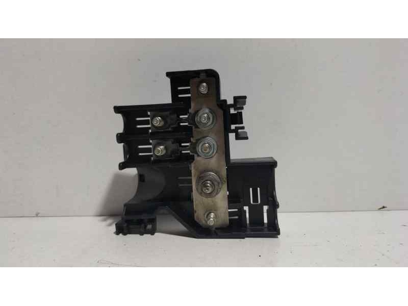 Recambio de caja reles / fusibles para audi a6 berlina (4f2) 3.0 tdi quattro (165kw) referencia OEM IAM 4F0941824 80884 