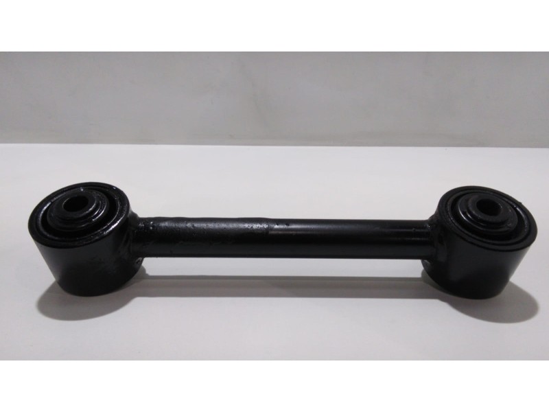 Recambio de brazo suspension superior trasero derecho para ssangyong korando 2.3 tdi referencia OEM IAM OM661LA 47685 