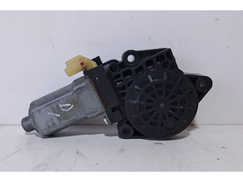 Recambio de motor elevalunas delantero izquierdo para hyundai tucson (jm) 2.0 crdi comfort (4wd) referencia OEM IAM 824502E000 7