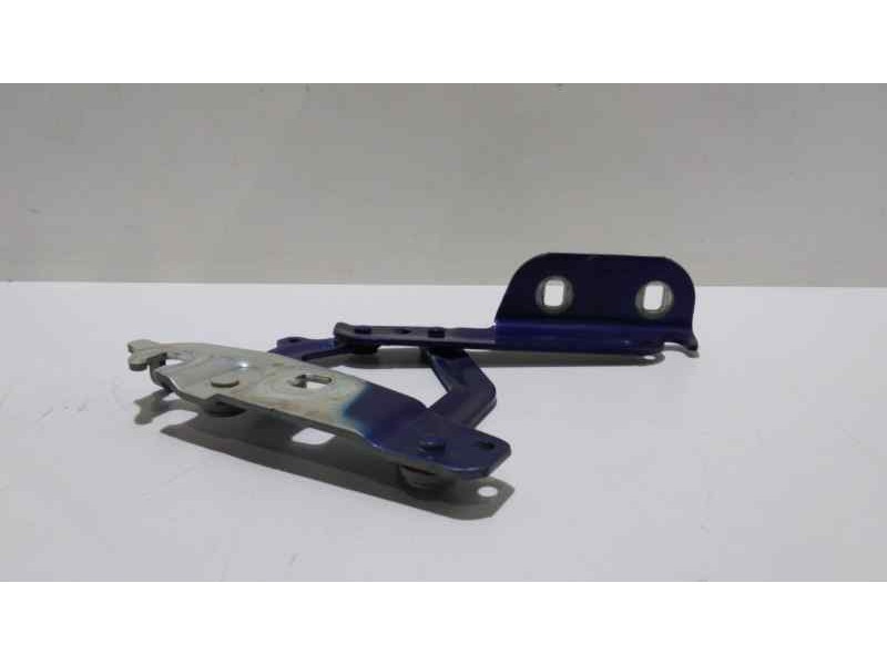 Recambio de capot para ford fiesta (ccn) trend referencia OEM IAM 8A6116801AD 46430 