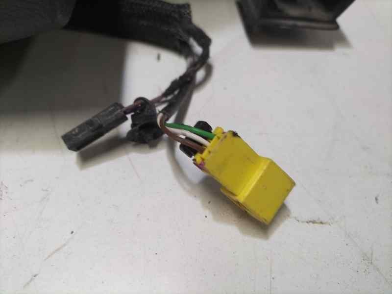 Recambio de juego asientos completo para seat leon (5f1) reference referencia OEM IAM DDY 85957 