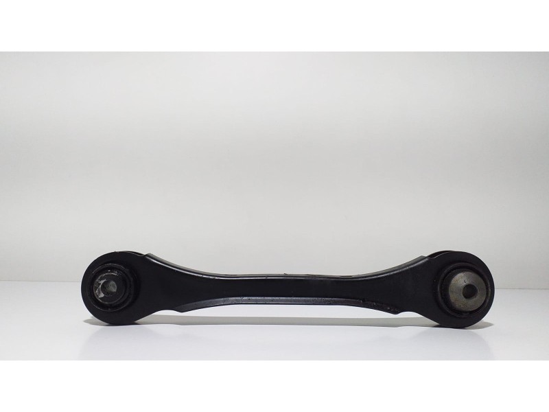 Recambio de brazo suspension superior trasero derecho para bmw serie 1 lim. (f20) 116d referencia OEM IAM 6792519 59761 