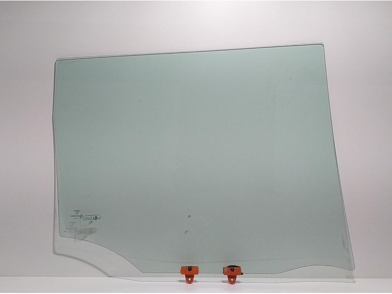 Recambio de luna trasera izquierda para ford maverick (ml) glx referencia OEM IAM TD27 55587 