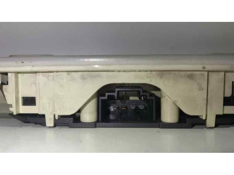 Recambio de luz interior para audi a6 berlina (4f2) 3.0 tdi quattro (165kw) referencia OEM IAM 4F0947111 81007 