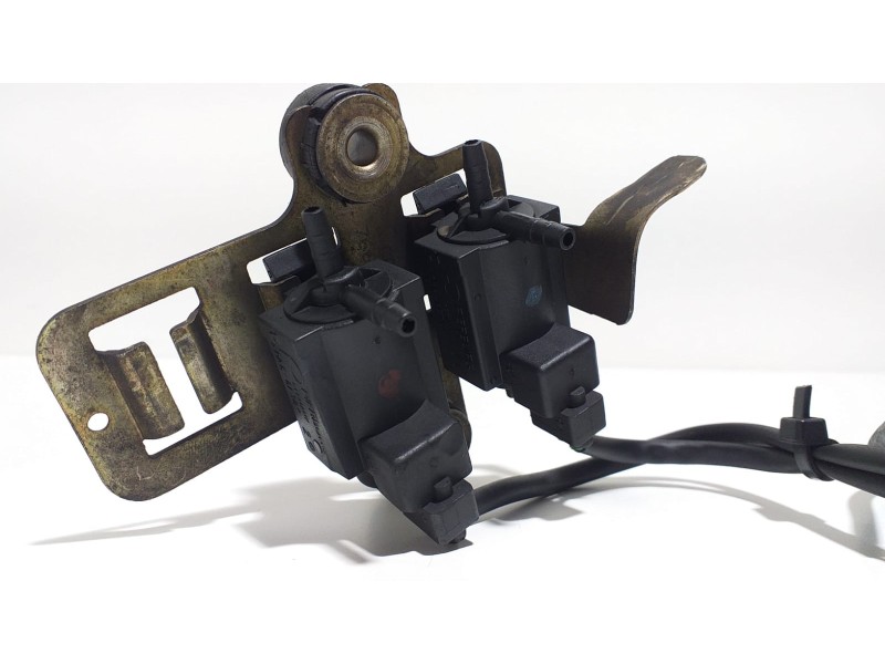 Recambio de valvula aire adicional para ford maverick (ml) glx referencia OEM IAM TD27 55590 