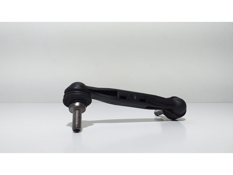 Recambio de bieleta estabilizadora trasera izquierda para bmw serie 1 lim. (f20) 116d referencia OEM IAM N47D20C 59775 