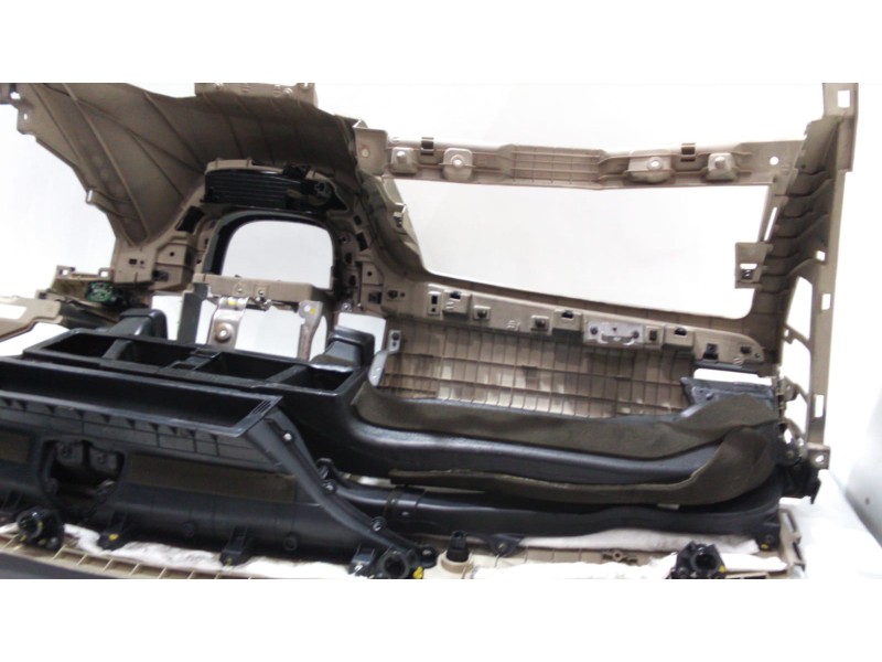 Recambio de salpicadero para hyundai santa fe (bm) 2.2 crdi comfort 4x4 referencia OEM IAM 847102B000J4 47703 