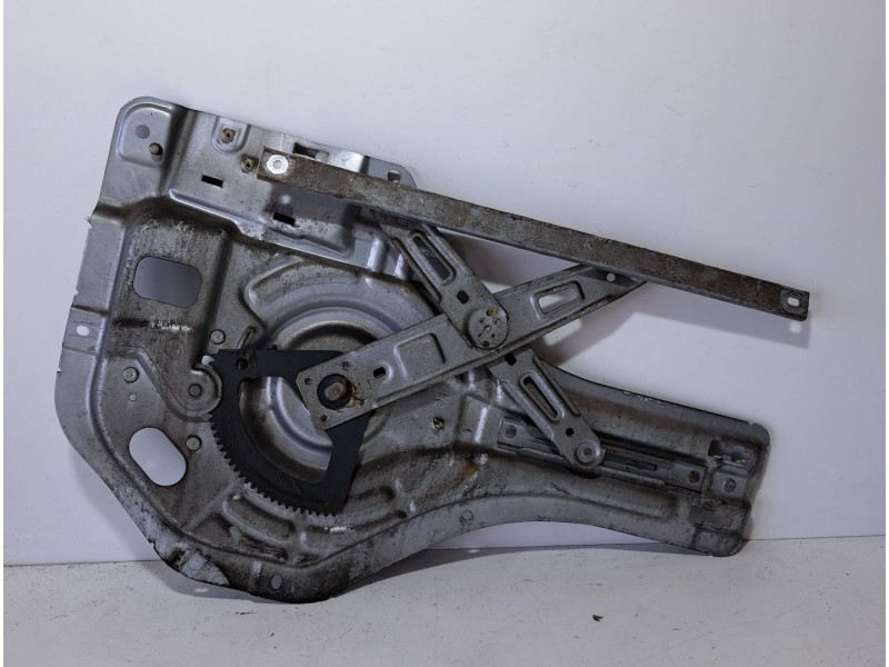 Recambio de elevalunas trasero izquierdo para hyundai tucson (jm) 2.0 crdi comfort (4wd) referencia OEM IAM 834702E010 76589 R