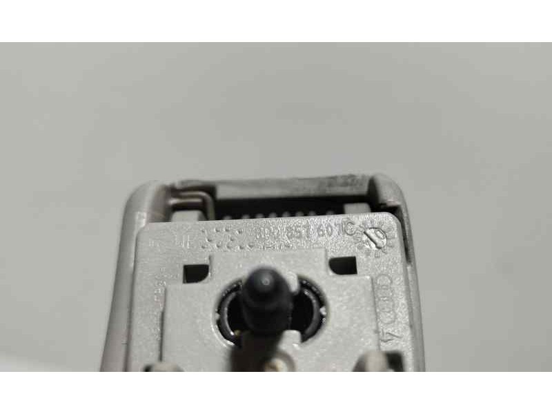 Recambio de maneta interior delantera izquierda para audi a6 berlina (4f2) 3.0 tdi quattro (165kw) referencia OEM IAM 8P0857607 