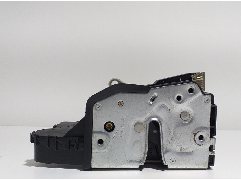 Recambio de cerradura puerta delantera derecha para bmw serie 3 berlina (e46) 325i referencia OEM IAM 51217011244 55604 