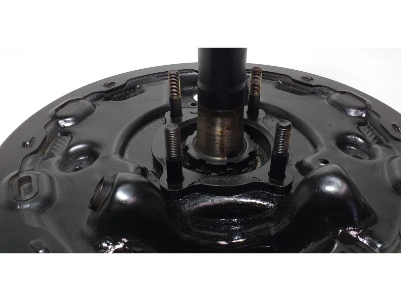 Recambio de mangueta trasera derecha para nissan terrano/terrano.ii (r20) comfort referencia OEM IAM TD27TI 59801 