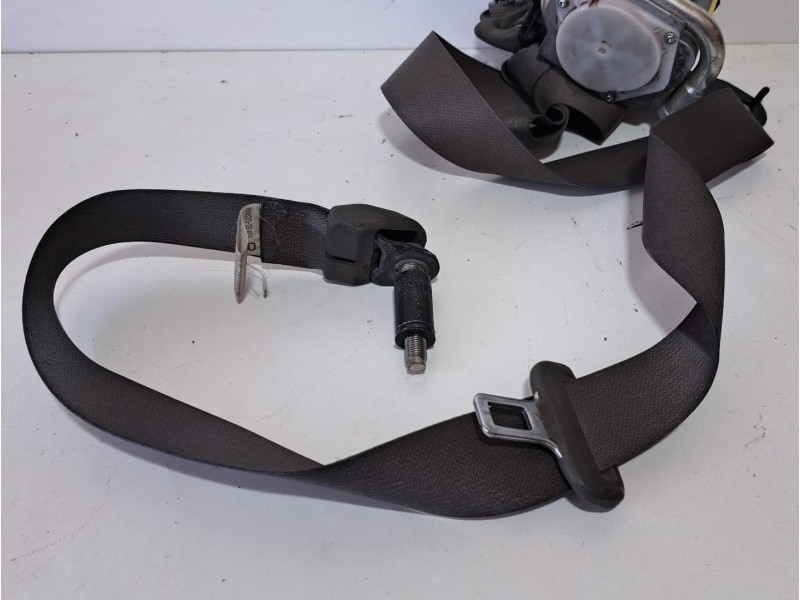 Recambio de cinturon seguridad delantero derecho para hyundai tucson (jm) 2.0 crdi comfort (4wd) referencia OEM IAM C9259N 76595
