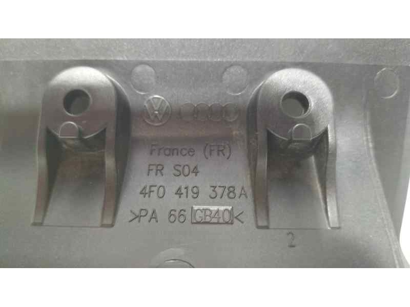 Recambio de molduras delanteras para audi a6 berlina (4f2) 3.0 tdi quattro (165kw) referencia OEM IAM 4F0419378A 81016 