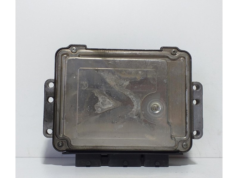 Recambio de centralita motor uce para renault megane ii berlina 3p confort dynamique referencia OEM IAM 8200310863 69619 R