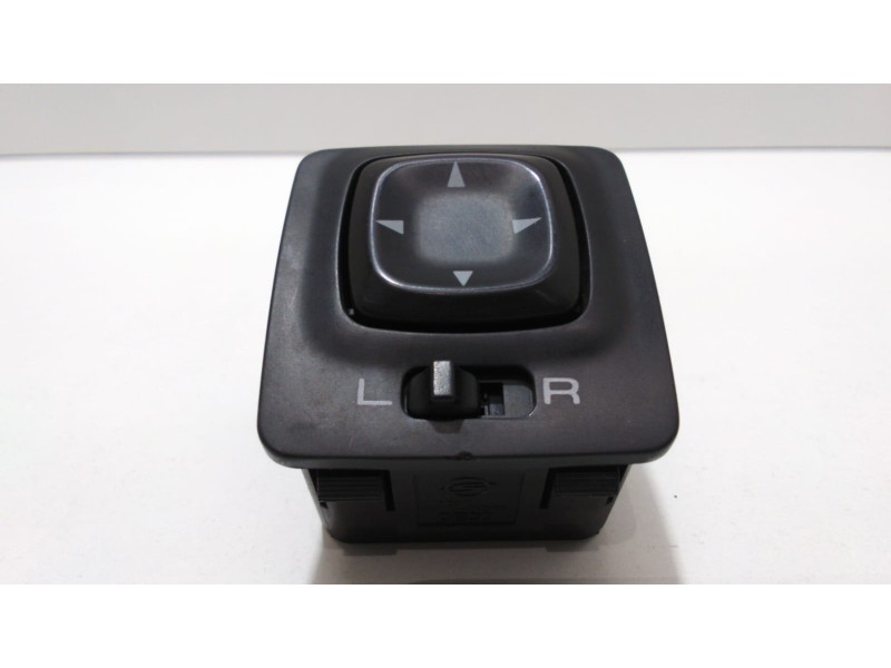 Recambio de mando retrovisor para ssangyong korando 2.3 tdi referencia OEM IAM 621W00960 47708 