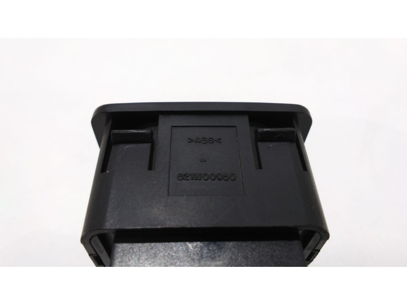 Recambio de mando retrovisor para ssangyong korando 2.3 tdi referencia OEM IAM 621W00960 47708 