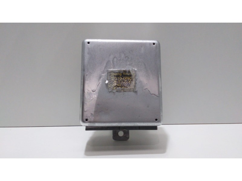 Recambio de centralita motor uce para ssangyong korando 2.3 tdi referencia OEM IAM 8711006800 47715 