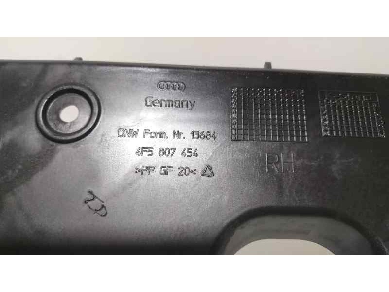 Recambio de molduras traseras para audi a6 berlina (4f2) 3.0 tdi quattro (165kw) referencia OEM IAM 4F5807454 81026 