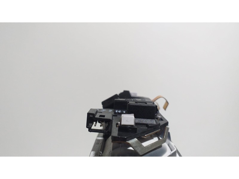 Recambio de luz interior para bmw serie 3 berlina (e46) 325i referencia OEM IAM 8375586 55634 