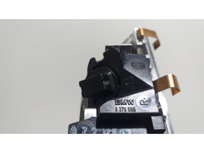 Recambio de luz interior para bmw serie 3 berlina (e46) 325i referencia OEM IAM 8375586 55634 
