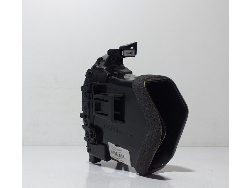 Recambio de rejilla aireadora para nissan juke (f15) acenta referencia OEM IAM 687501KE0A 69642 