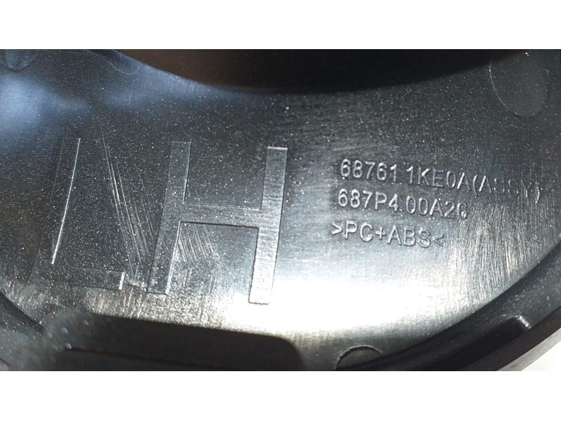 Recambio de rejilla aireadora para nissan juke (f15) acenta referencia OEM IAM 687611KE0A 69643 