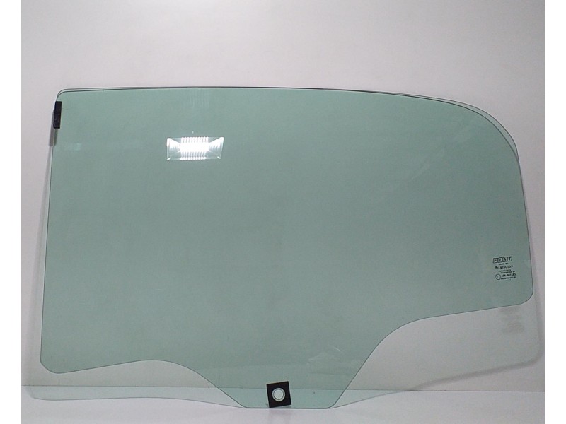 Recambio de luna trasera izquierda para fiat grande punto (199) 1.3 16v multijet active (66kw) (01.2007) referencia OEM IAM 199A