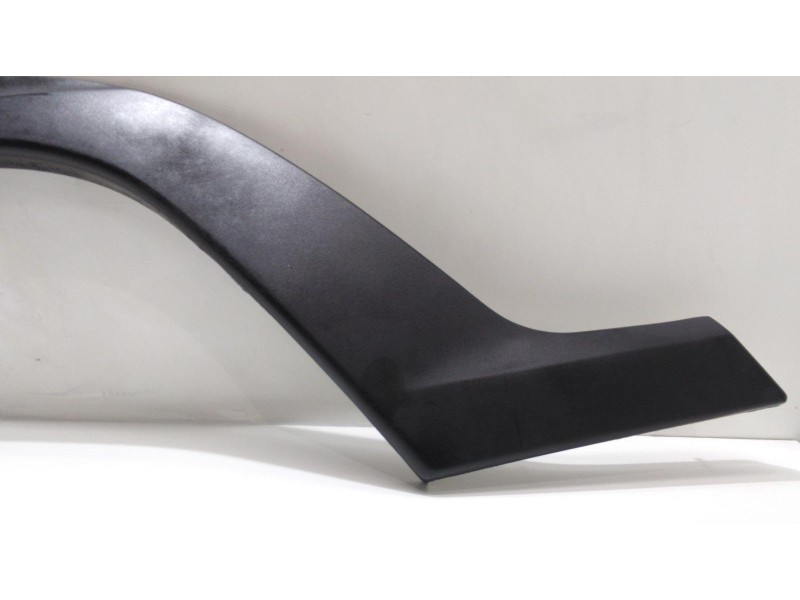 Recambio de aletin trasero derecho para ssangyong korando 2.3 tdi referencia OEM IAM 7956506000 47781 