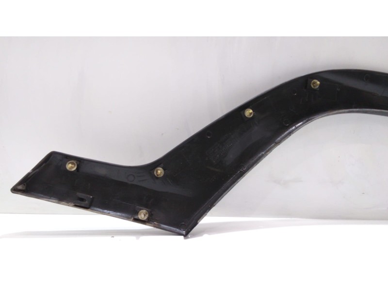 Recambio de aletin trasero derecho para ssangyong korando 2.3 tdi referencia OEM IAM 7956506000 47781 