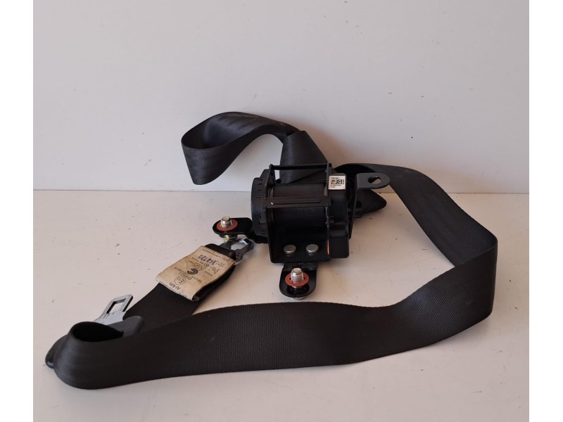 Recambio de cinturon seguridad trasero central para kia sportage concept 4x2 referencia OEM IAM 898503U200WK 76616 R