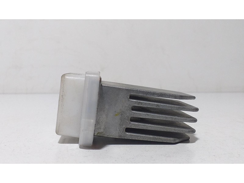 Recambio de resistencia calefaccion para nissan juke (f15) acenta referencia OEM IAM 2722670T03 69674 