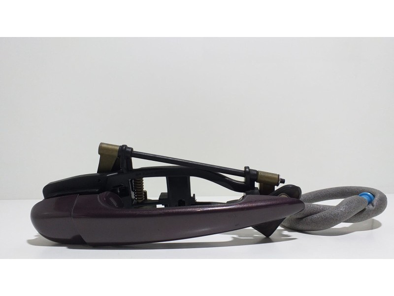 Recambio de maneta exterior trasera derecha para bmw serie 3 berlina (e46) 325i referencia OEM IAM 51218253454 55666 