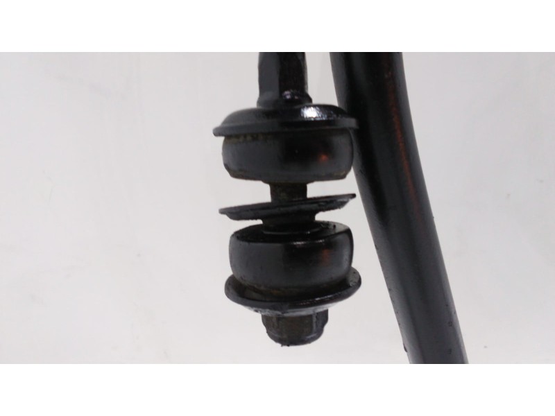 Recambio de barra estabilizadora trasera para ssangyong korando 2.3 tdi referencia OEM IAM 0M661LA 47800 