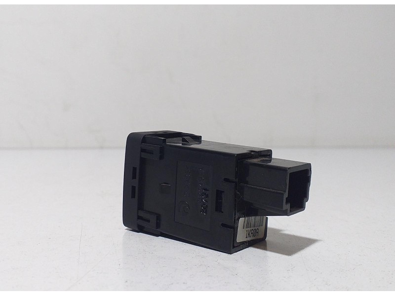 Recambio de intercooler para nissan juke (f15) acenta referencia OEM IAM 08349A 69678 