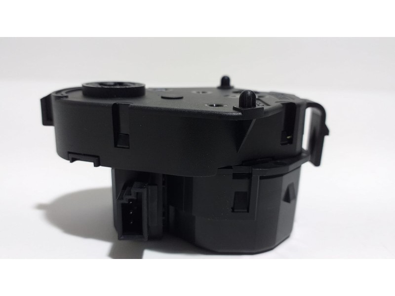 Recambio de motor apertura trampillas climatizador para bmw serie 3 berlina (e46) 325i referencia OEM IAM 6912525 55673 