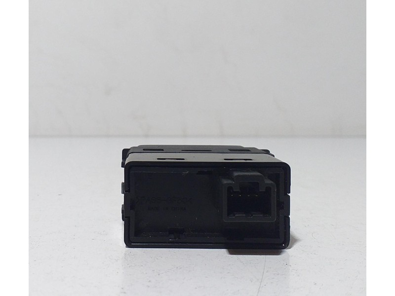 Recambio de intercooler para nissan juke (f15) acenta referencia OEM IAM K9KB410 69680 