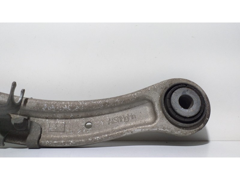 Recambio de brazo suspension superior trasero izquierdo para porsche cayenne (typ 92aa) gts referencia OEM IAM 7L0505375A 66974 